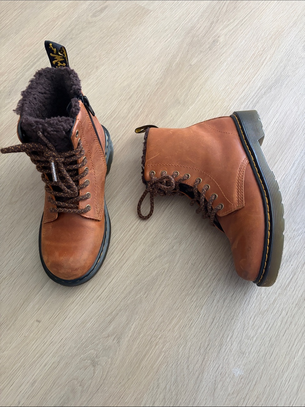 Dr. Martens 1460 Serena Leather Boots Faux Fur Lined Kids Size 2